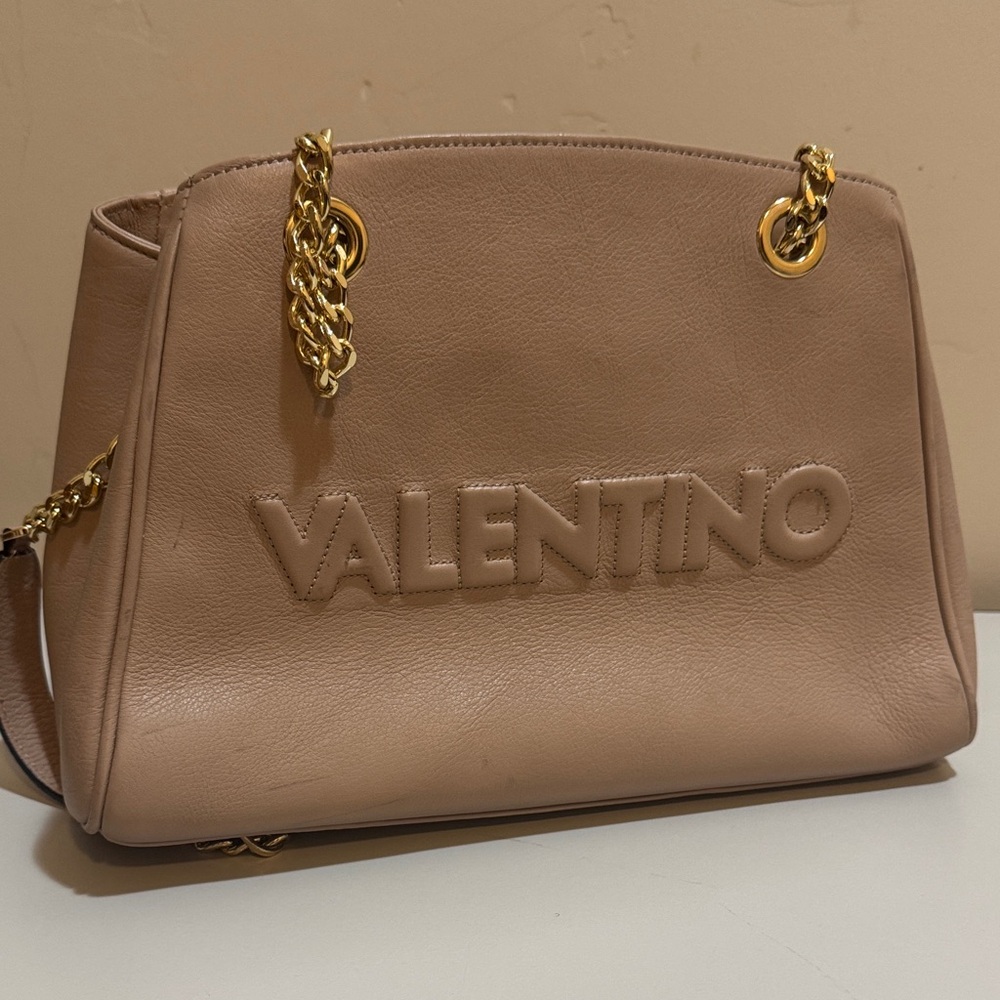 Valentino✨ Angelina Diamond Shoulder Bag by Mario Valentino